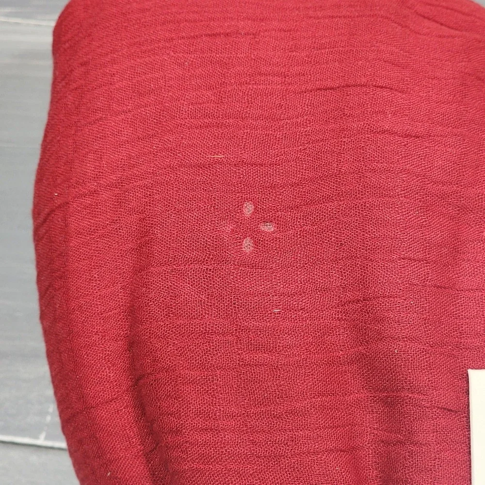 Threshold Gauze Throw Blanket Cozy Reverse Red 50x60 Plush Back Soft Cozy